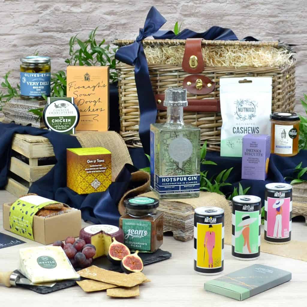 Hepple Sloe Gin Hamper Luxury Hampers & Gifts Heather and Bale