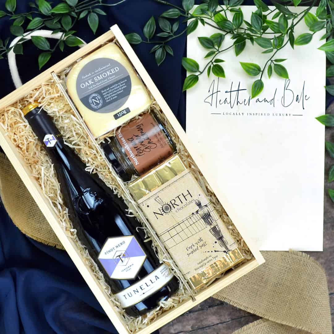 Red Wine and Cheese Hamper