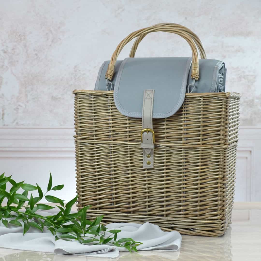 beach picnic tote