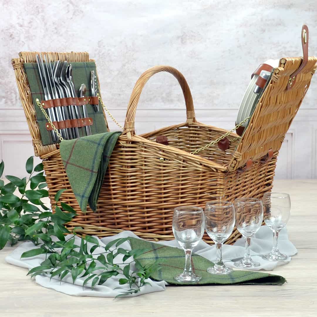 Fitted Picnic Basket for 4