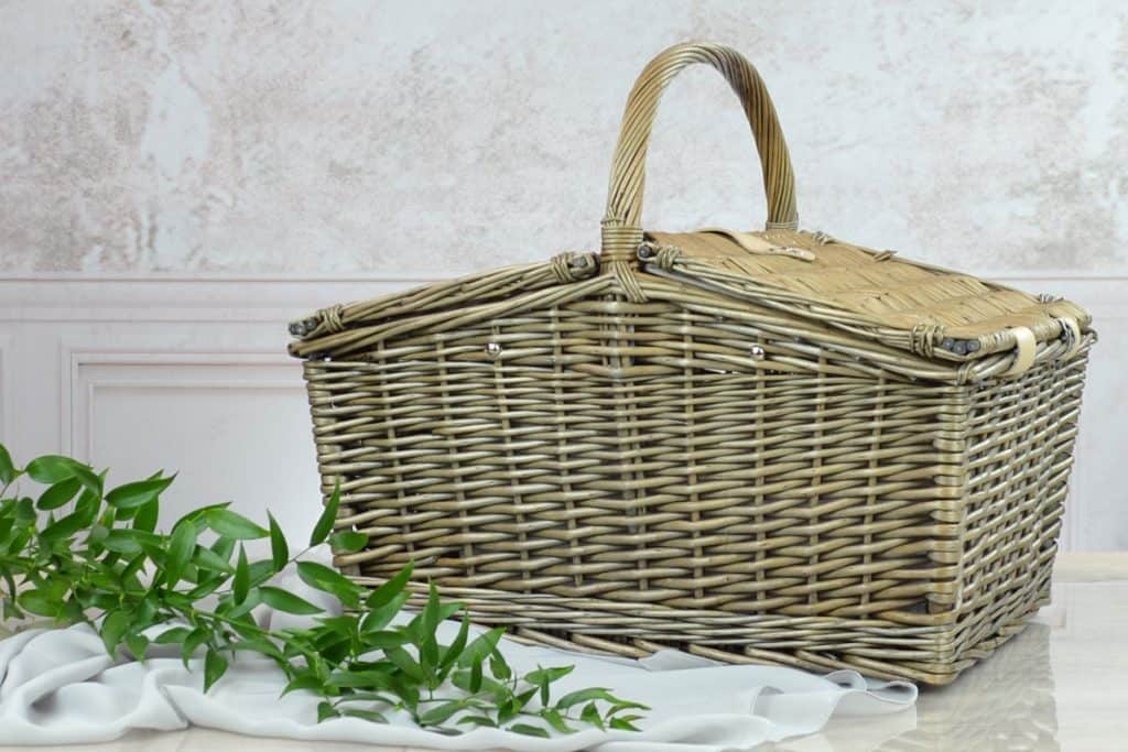 Fitted Picnic Basket for 4