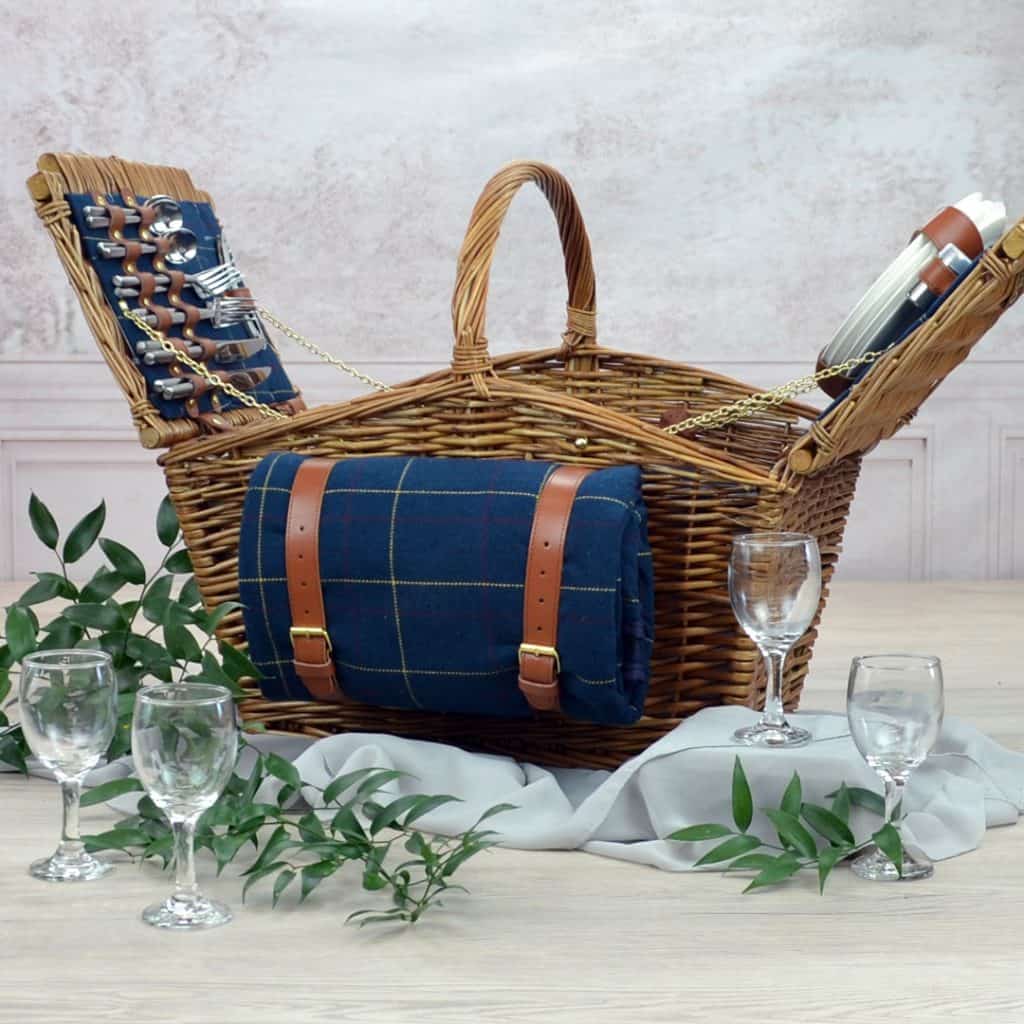 Dual Lid 4 Person Blue Tweed Picnic Basket
