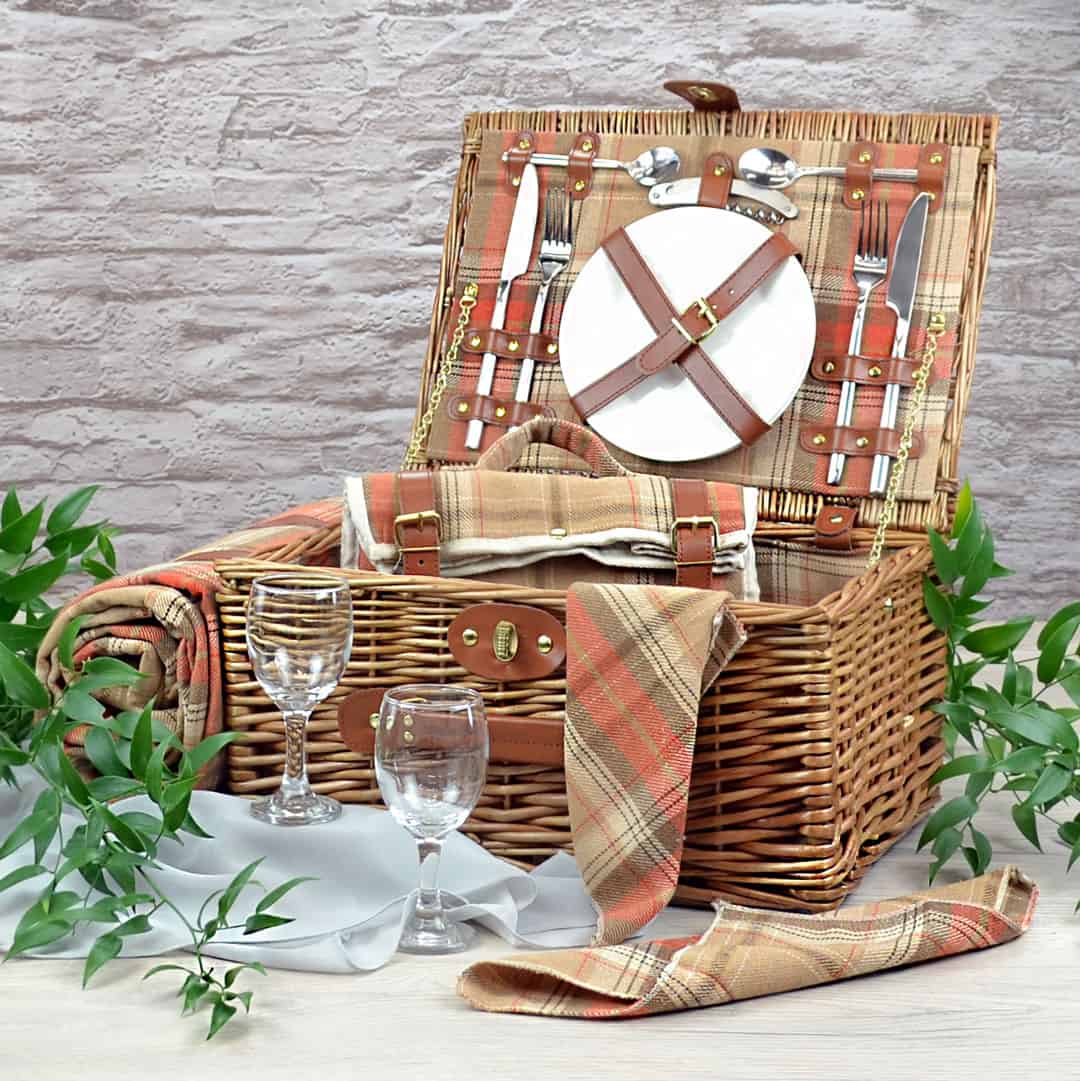 Autumn Picnic Basket with Blanket