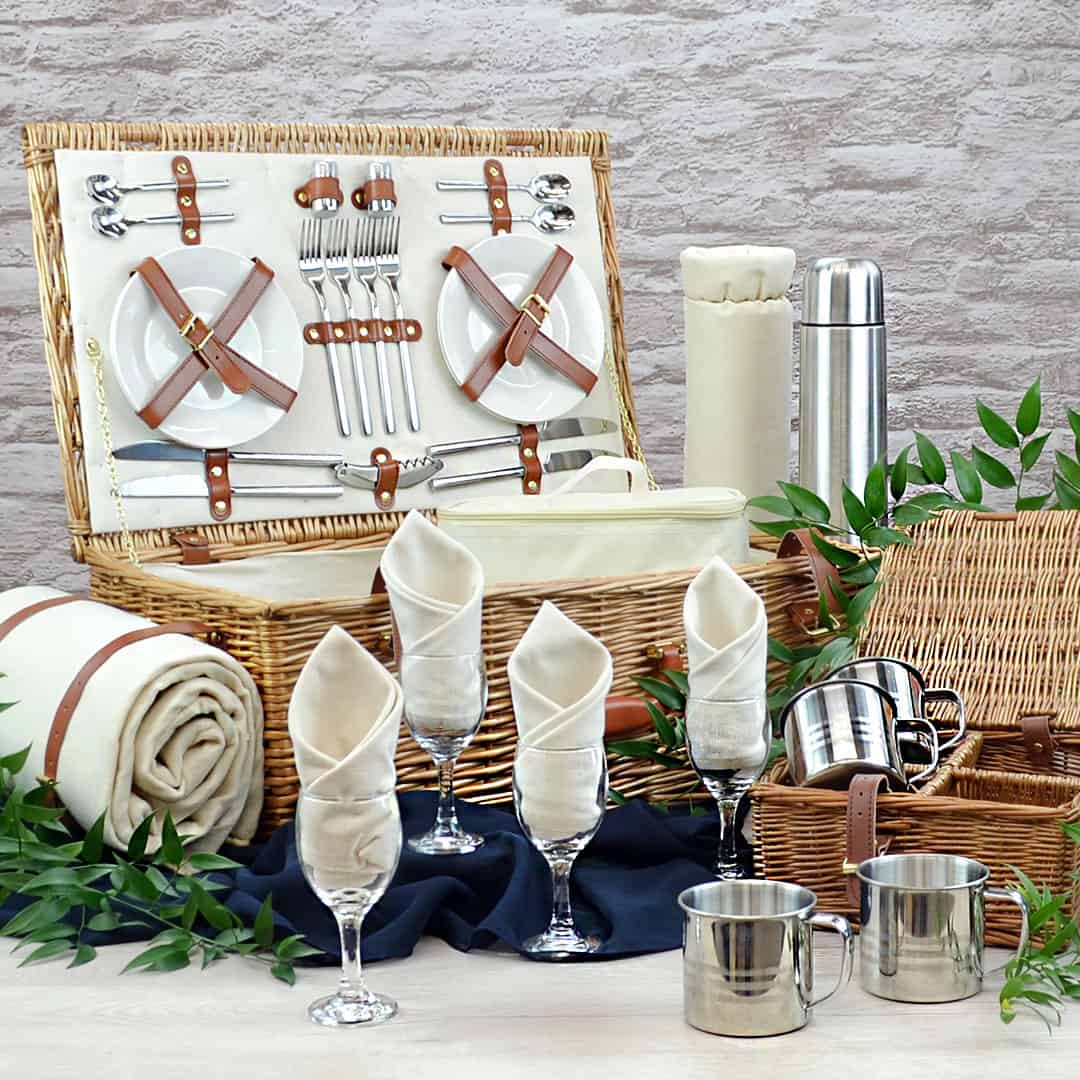 Luxury Picnic Set for 4