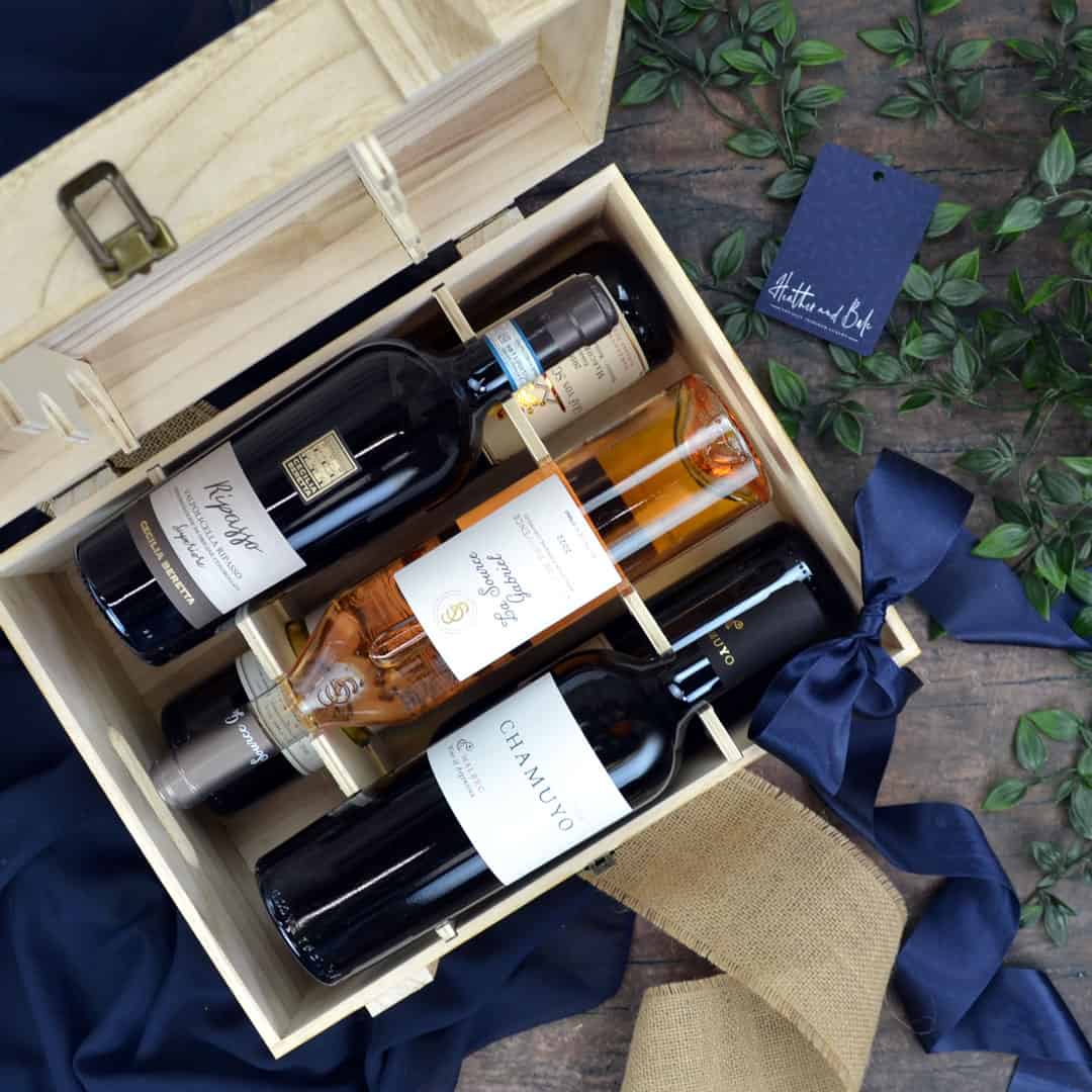 Wine Connoisseurs Chest. Luxury 6 Bottle Mixed Wine Case